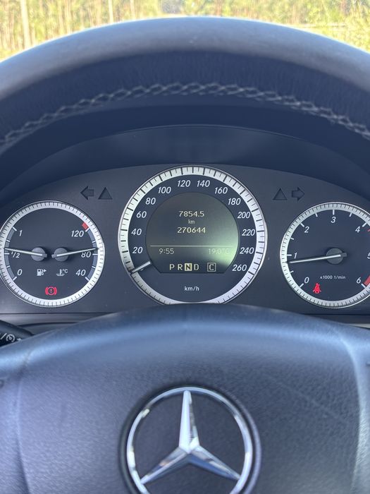 Mercedes  c220cdi w204