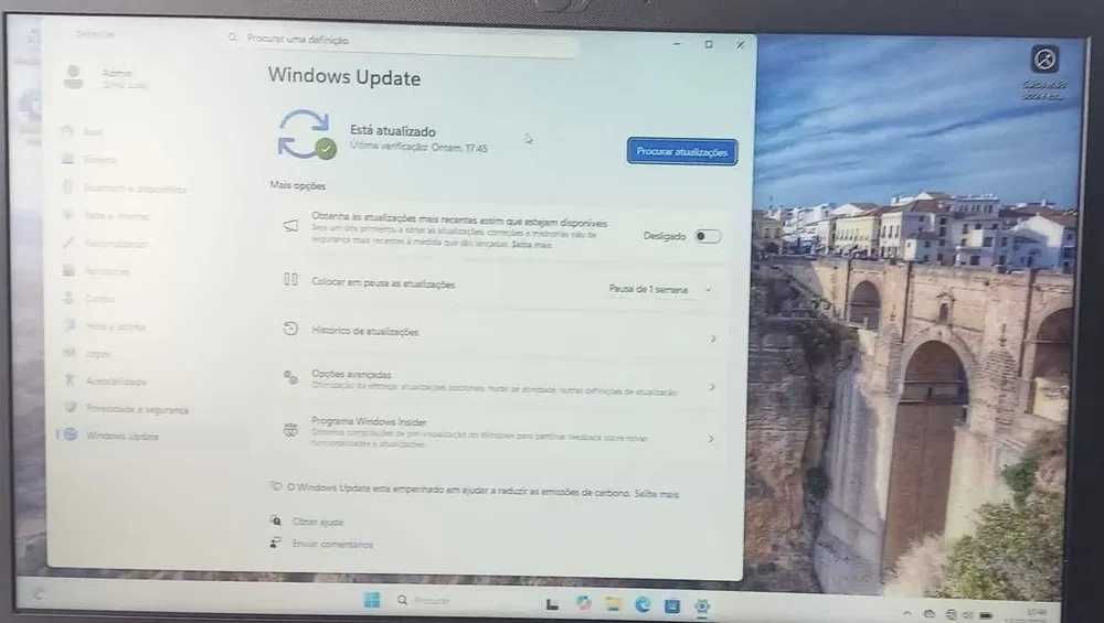 Portátil HP 250 G7 Intel Core i5‑1035G1 (10.ª geração) com OFERTA de Office 2021 Professional