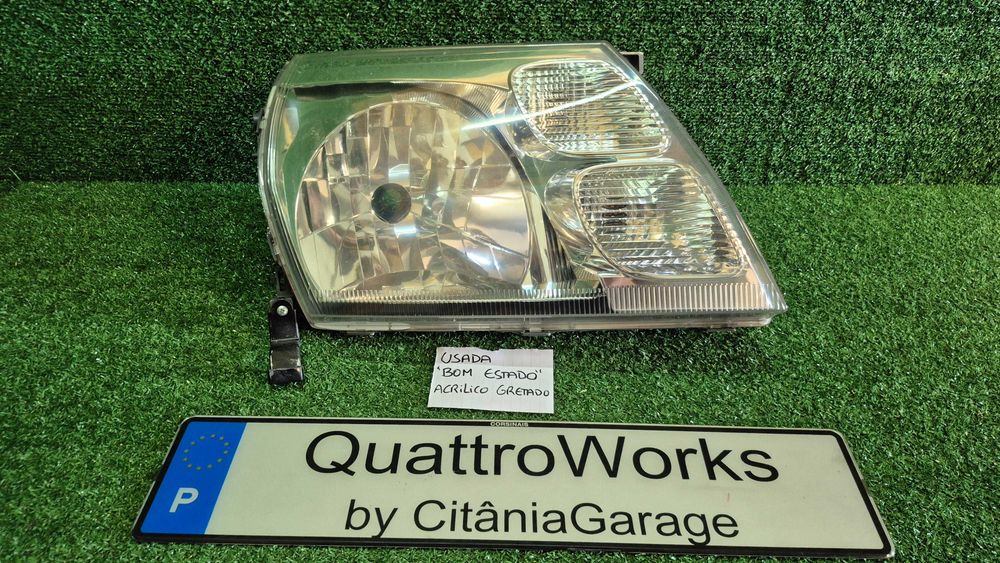 »TOYOTA Hiace Minibus (H100,H200) 08.95-12.12 - Ótica/Farol frente direita usada em bom estado DEPO 212-11N5R-LD-EM