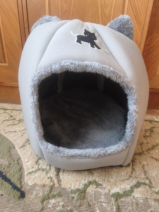 Продам новый домик для кошки или маленькой собачки