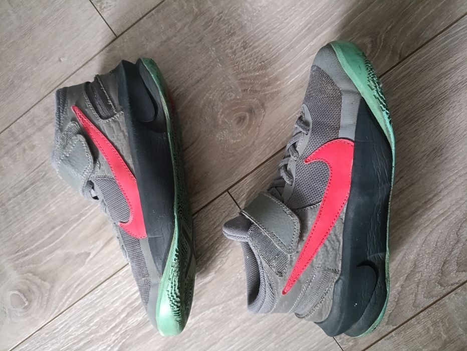Buty sportowe chłopięce