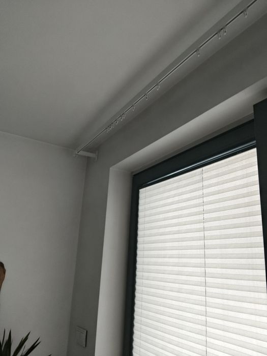 Karnisz apartamentowy