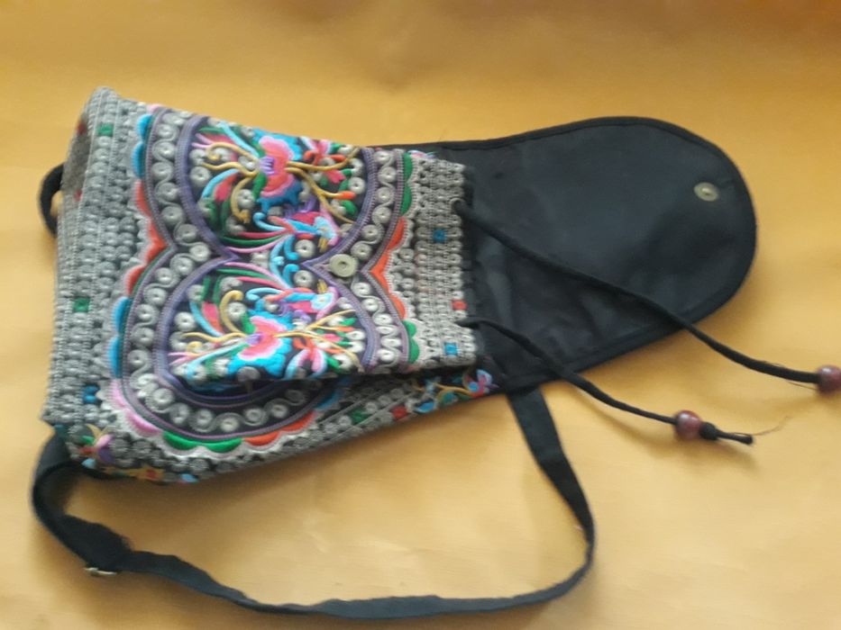 Plecak haftowany piękny nietuzinkowy unikalny