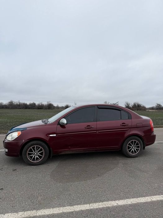 Hyundai accent • 2009p.