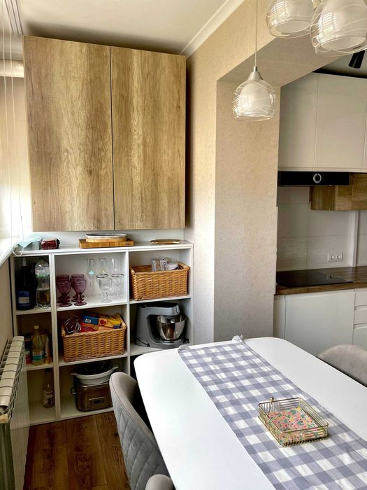 Продам простору дворівневу квартиру з сучасним ремонтом в новобудові.