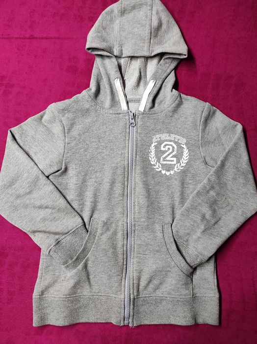 Casaco desportivo cinzento tamanho 7/8 anos marca Zippy