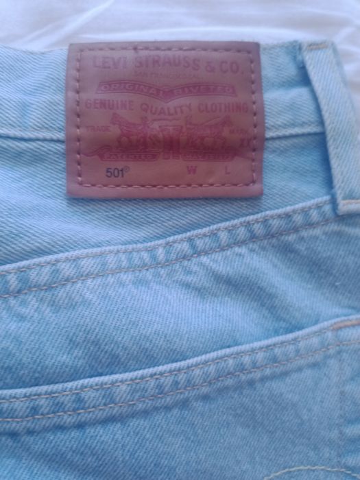 Levi's Jeans Mulher NOVO