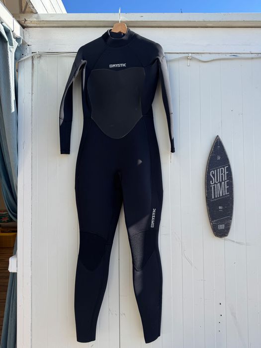 Mystic Star 3/2 Backzip 2025