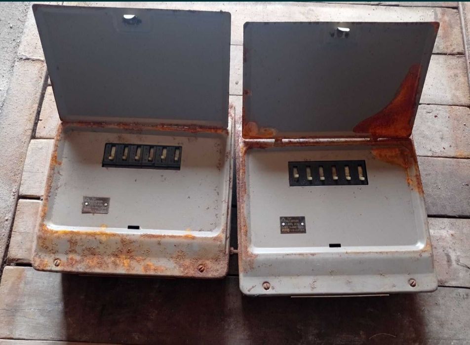 Щиток на 6 автоматов 380\220В