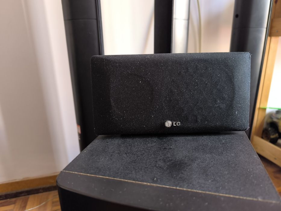 Sistema souround 6.1 LG + central TEAC