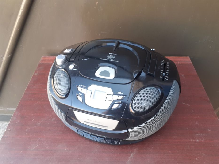 CD магнітола з Німечини