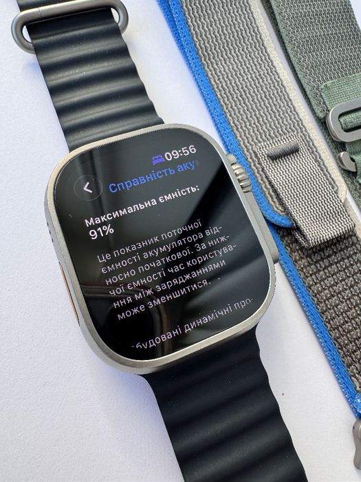 Apple Watch Ultra 49mm Titanium + 4 ремінці, батарея 91%