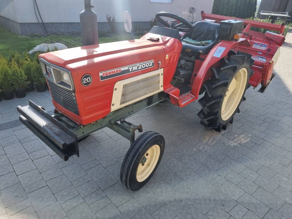 Міні трактор Yanmar YM2002