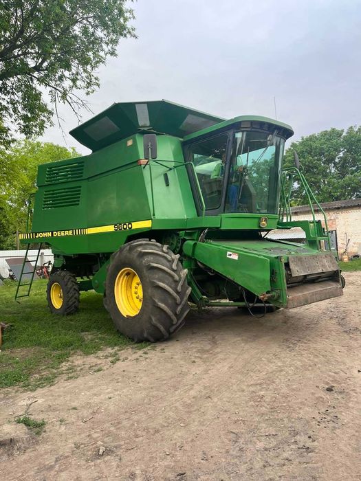 Комбаїн John Deere 9600
