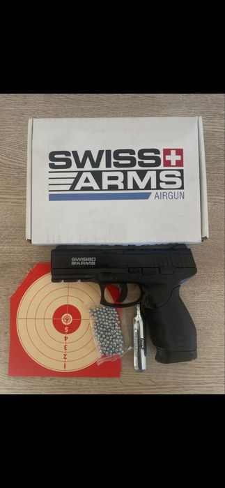 Pistola de CO2 Swiss Arms 24/7