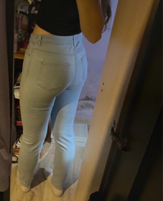 Spodnie jeansowe damskie