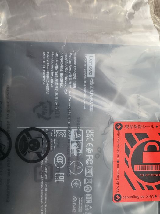 Mini PC LENOVO ThinkCentre M 75q Gen 5 Czarny