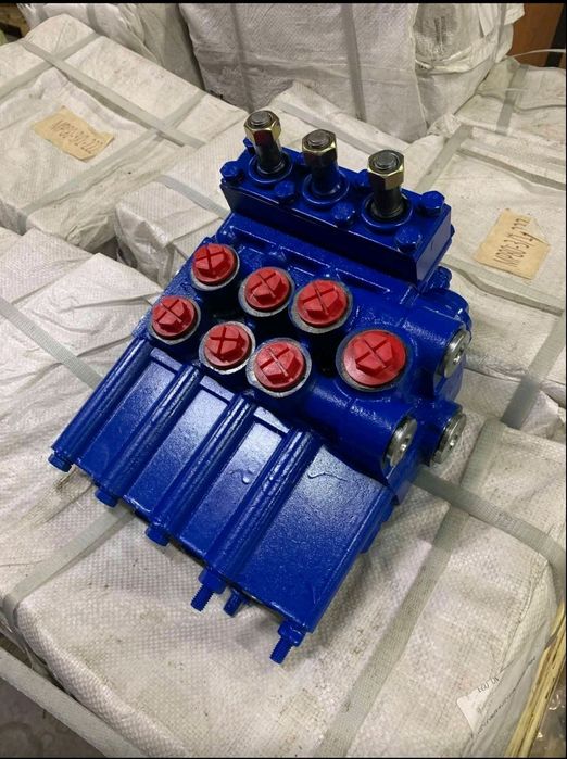 Гидрораспределитель(распределитель)Мтз,Юмз,Т-40 Р-80,Р40 1/2/3 секции