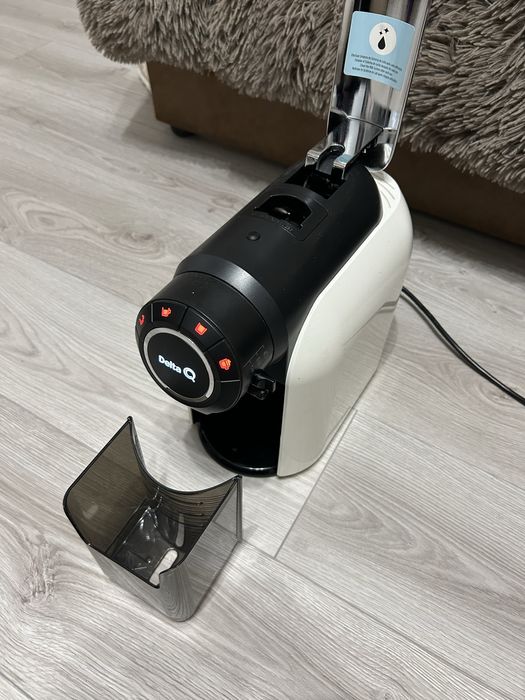 Кавомашина Delta Q