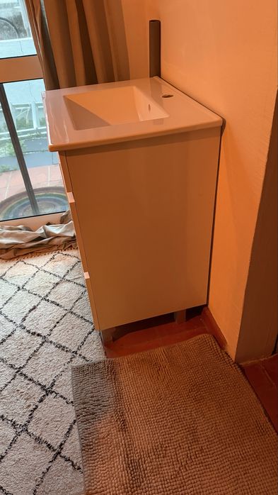 Movel de casa de banho c/ lavatorio