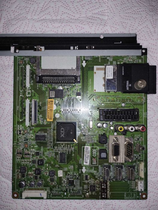 Запчастини до телевізора LG 32LE3300-ZA (подетально)