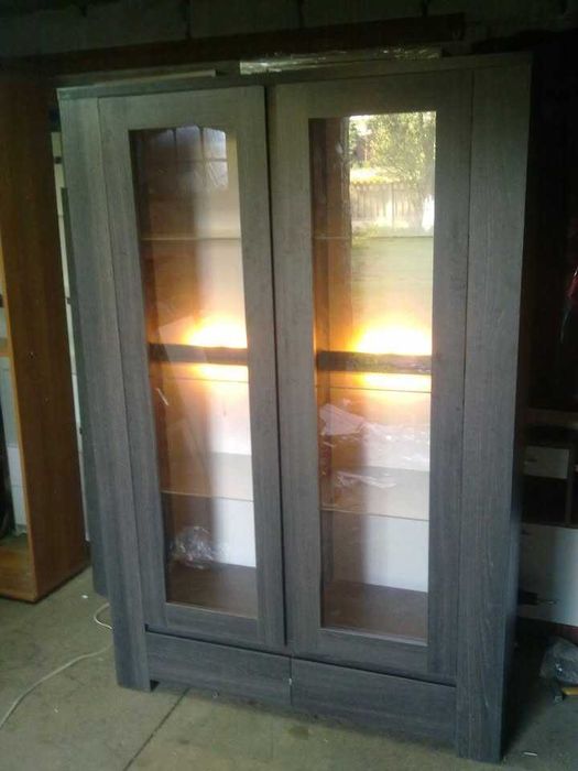 Zestaw mebli komoda+stół+witryna (dąb grafit) Nowe