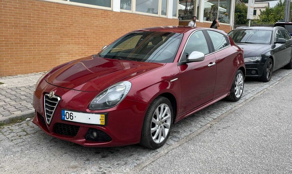 Alfa Romeo Giulietta 1.6JTDm Distinctive Braga (São José De São Lázaro