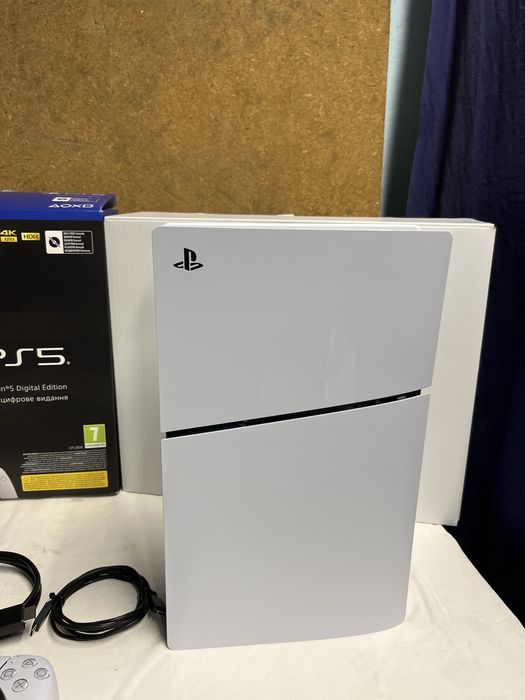 Продам Sony Playstation 5