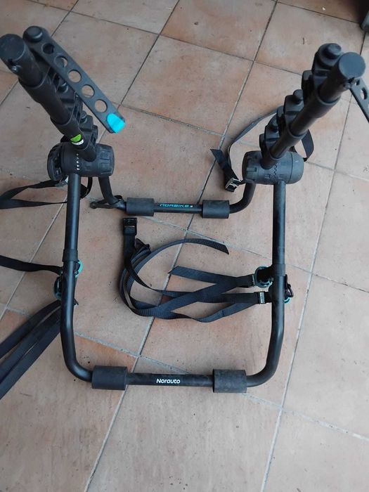 Suporte de bicicletas de bagageira suspenso NORAUTO para 3 bicicletas