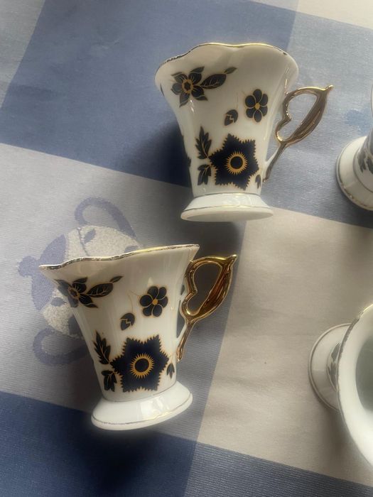 Conjunto de café429753122066933761