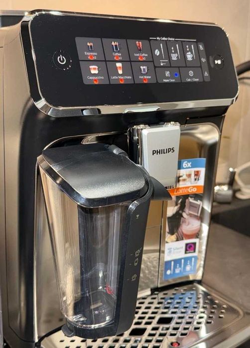 Ekspres Philips LatteGo EP3347/90 - krótko używany