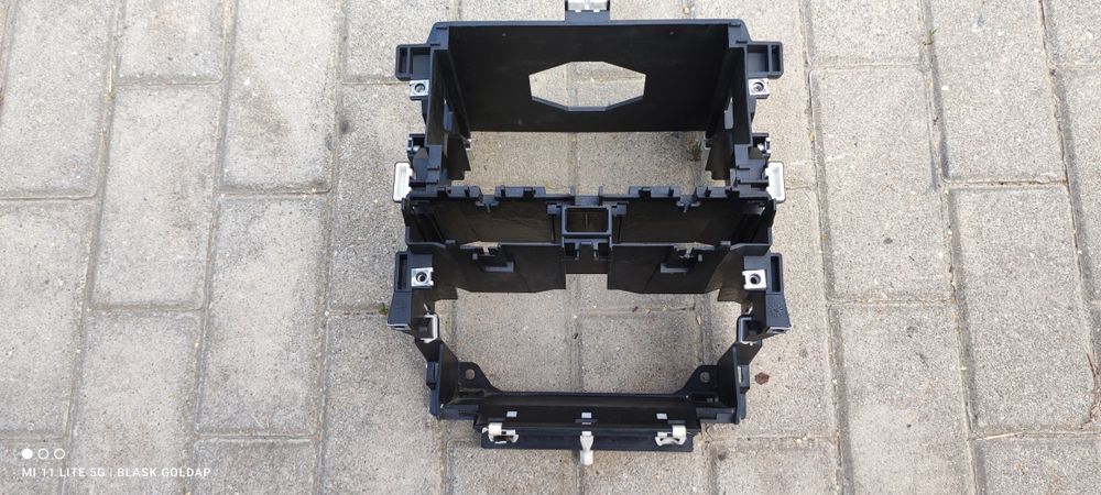 Ramka Radia Pod 2 DIN Audi A3 8P 2.0 TDI Manual 03 Blask Gołdap