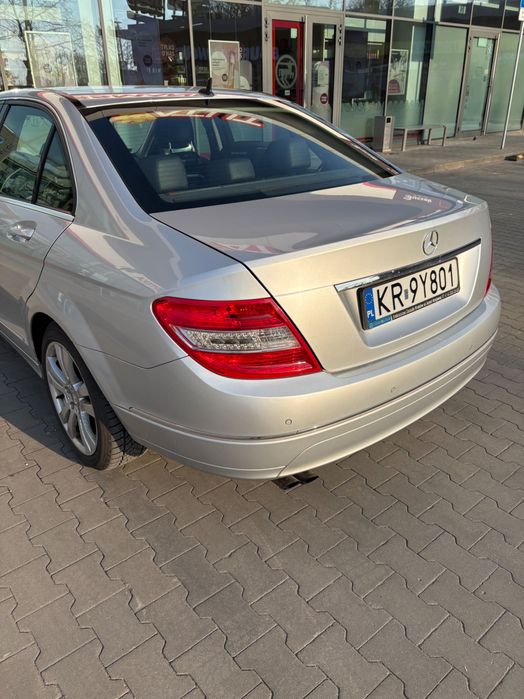 Mercedes C klasa W204 benzyna 2008r,165000 km bezwypadkowy