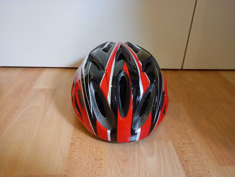 Capacete de ciclismo (NOVO)