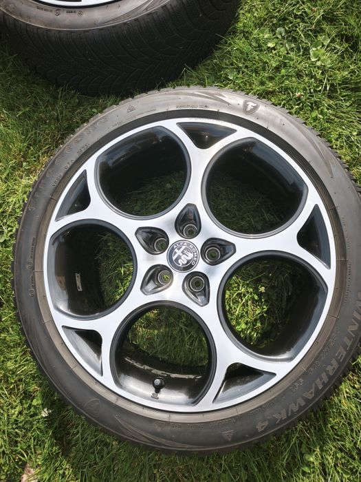 Koła felgi Alfa Romeo Tonale Stelvio 235/45  R19