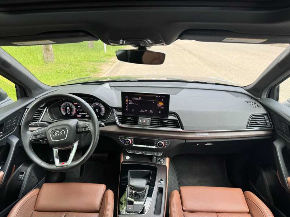 Продаю Audi Q5 2021 року