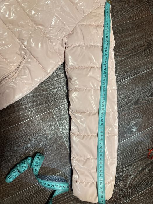 Весняна куртка для дівчинки