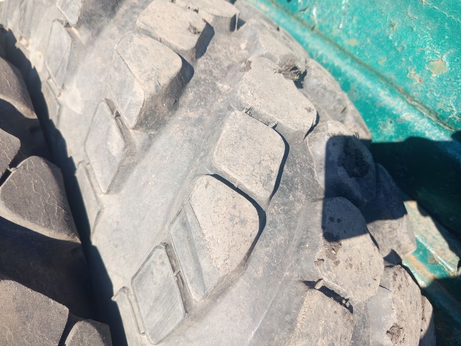 Продам резину газ 66 зіл 157