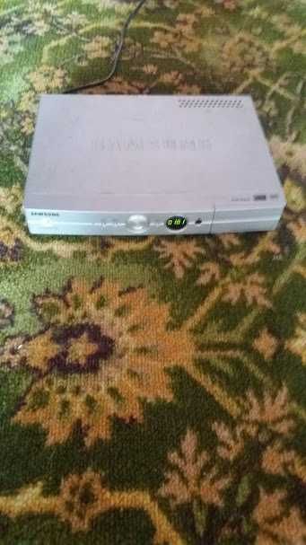 Супутниковий ресивер Samsung DSB S300V