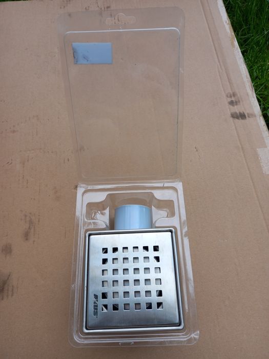 Kratka odpływ suchy