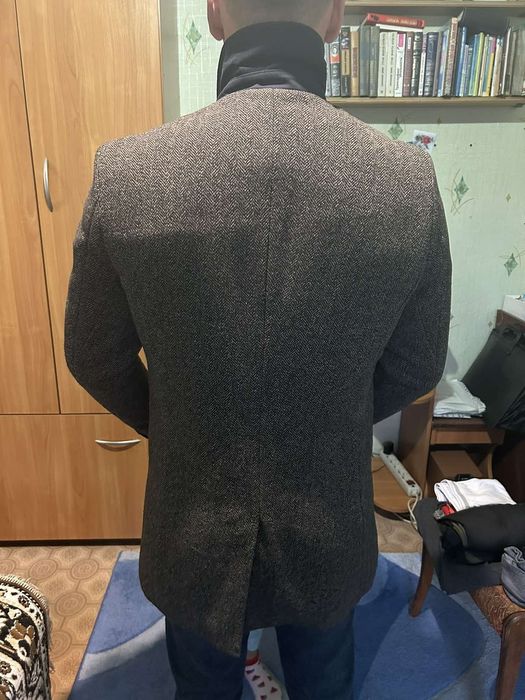 Пальто чоловіче, тепле і дуже якісне!