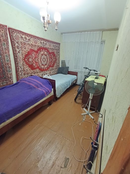 2 комнатная квартира Горишние Плавни