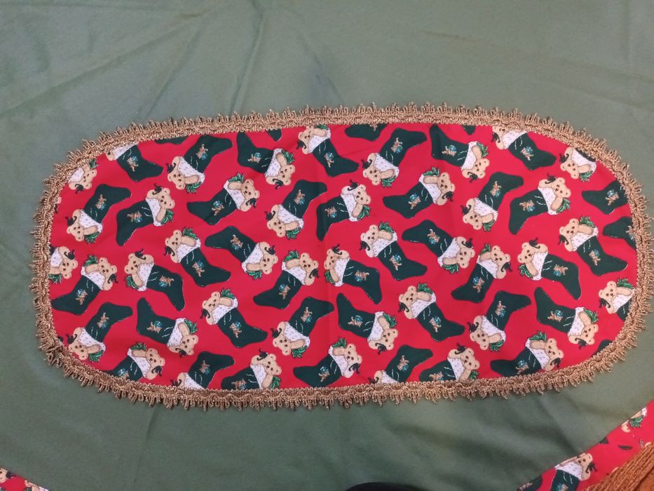 Camilha verde + naprons com motivos natalícios