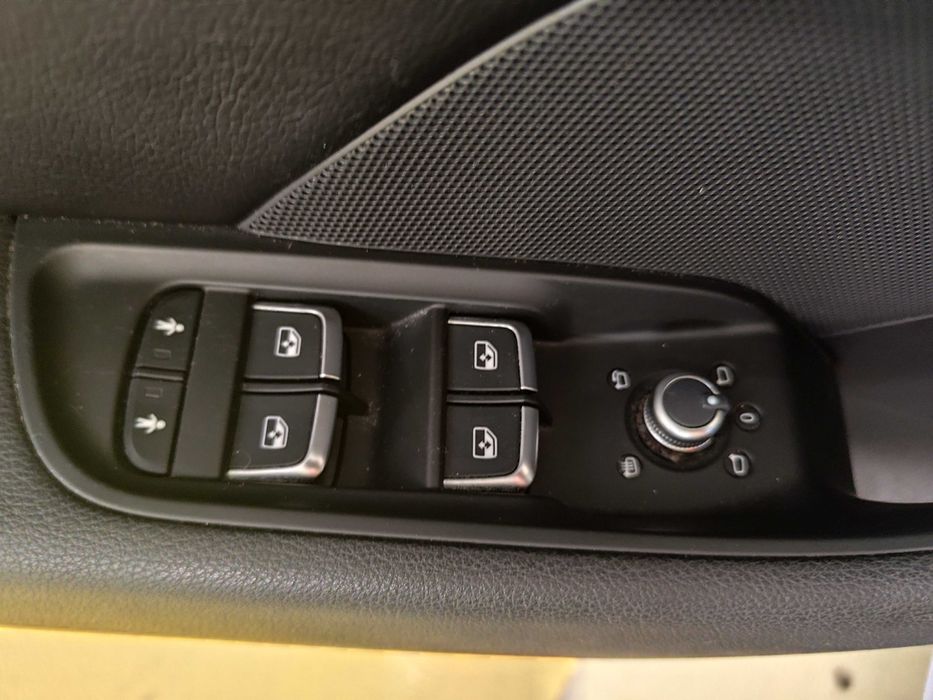 Audi A3 Sportback s line (só 88mil km)