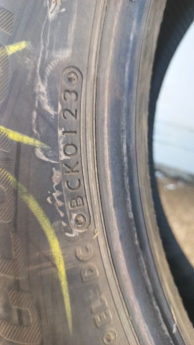 Автощини 235/60R18