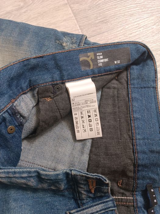 Продам новые джинсовые шорты sisley