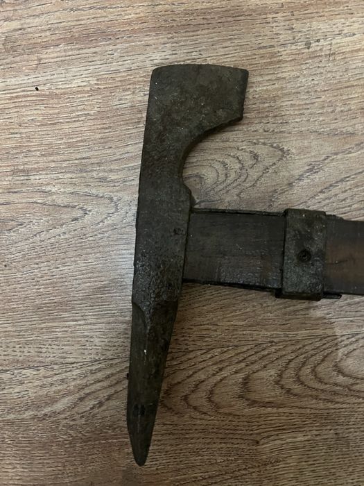 Stary toporek strażacki