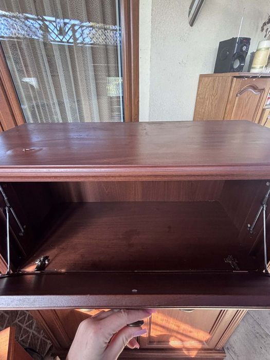 Barek brązowy z szufladami