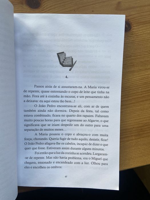 Colecção 7 irmãos: Maria atravessa o Atlântico