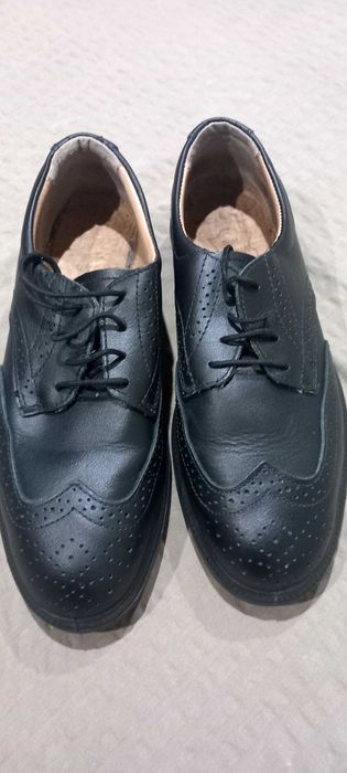 Sapatos Pretos -